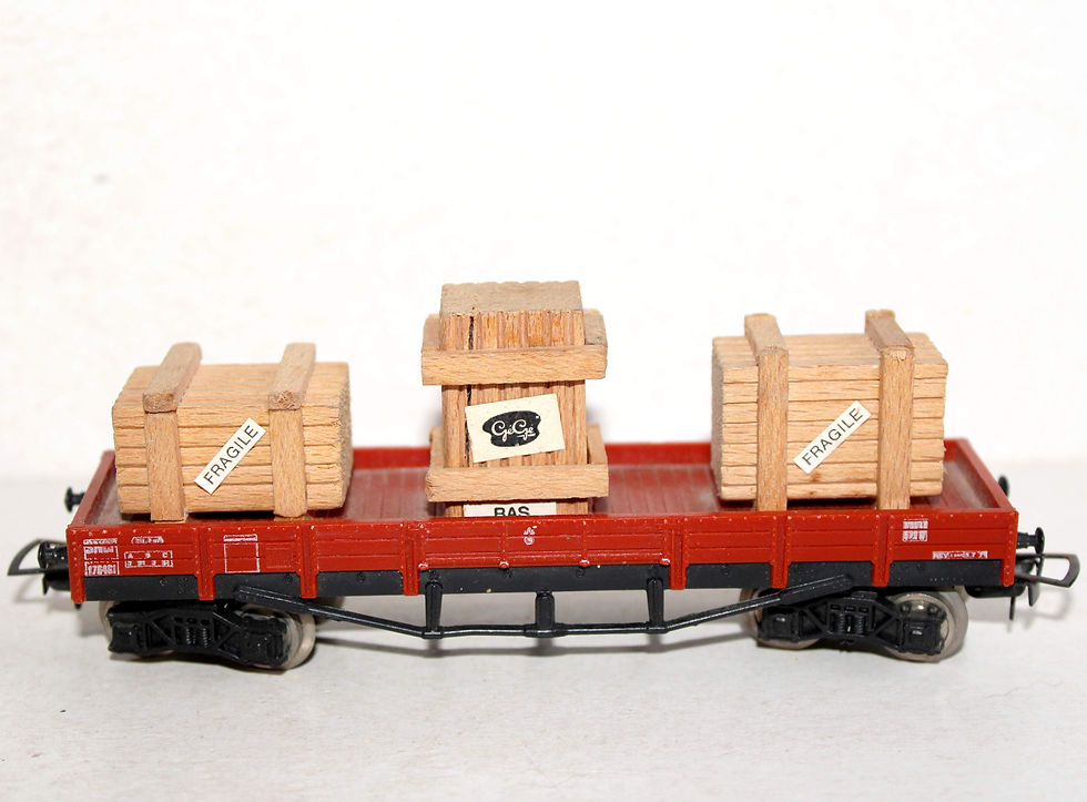Thumbnail: GéGé HO 6420-20 WAGON TOMBEREAU A RIDELLE BASSE / PLATEAU + CHARGEMENT x3 CAISSE