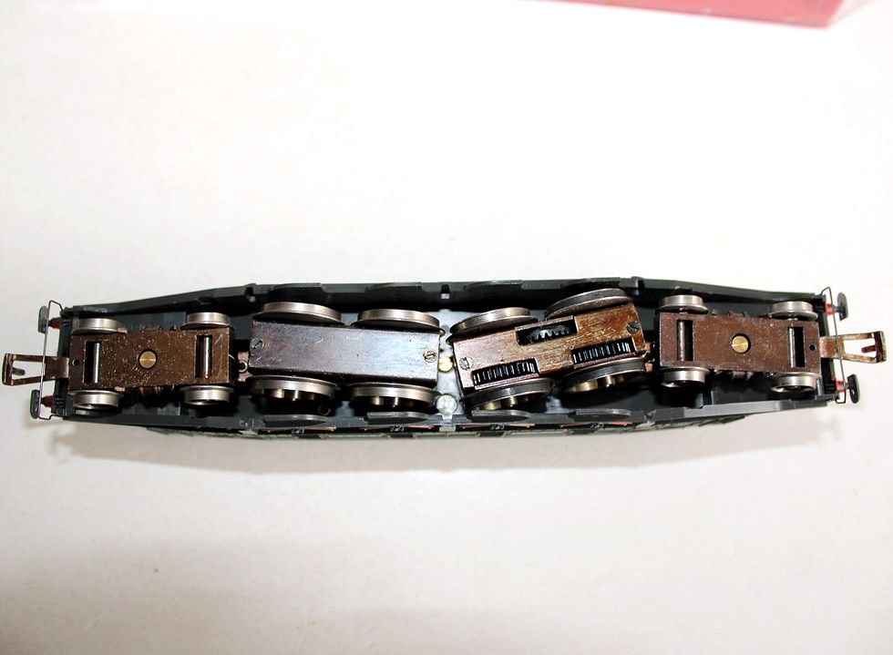 Миниатюра: JOUEF HO 8590 LOCOMOTIVE ELECTRIQUE NEZ COCHON SNCF 2D2 5516 MOTEUR + LUMIERE OK
