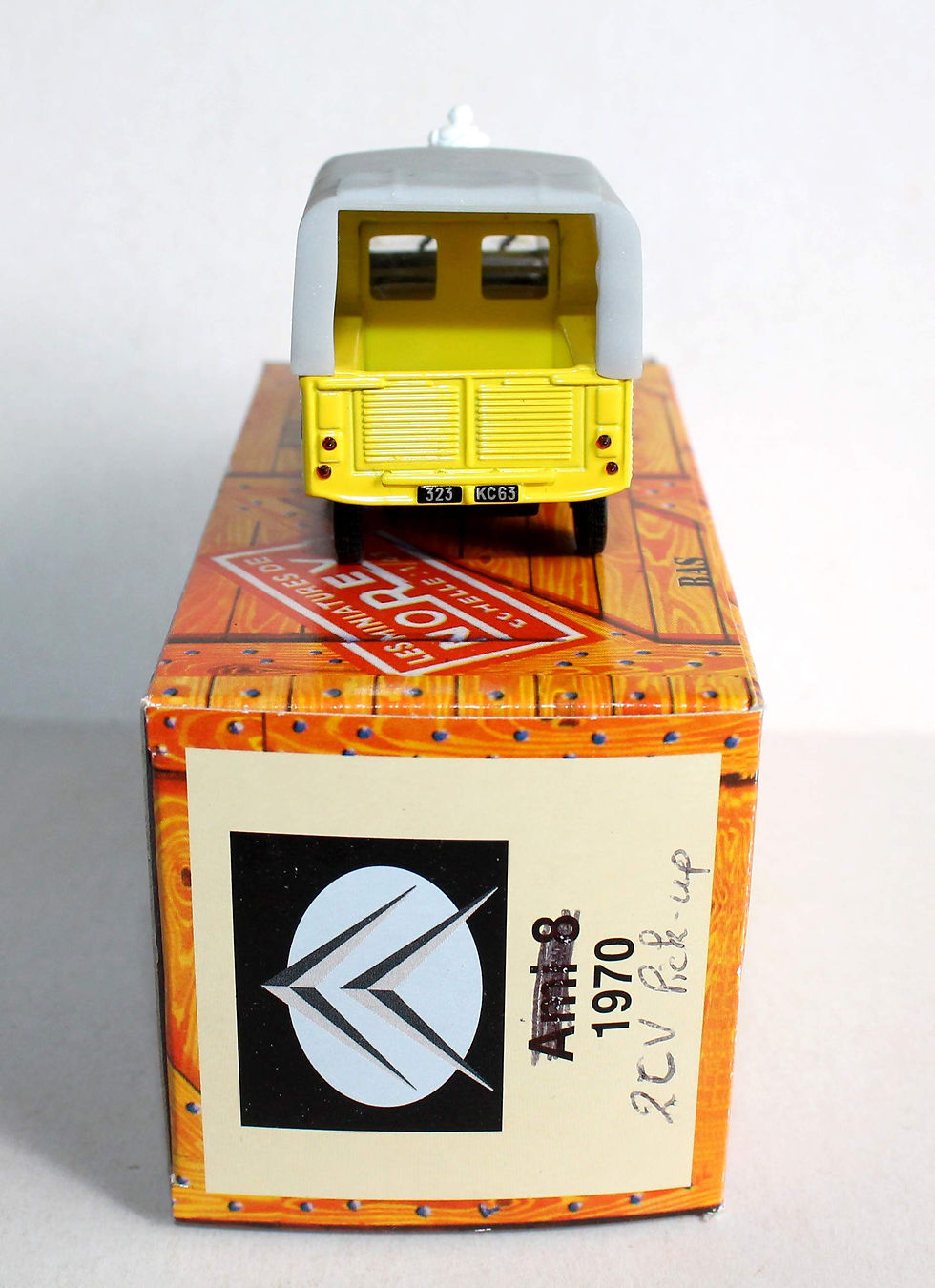 Miniatura: NOREV 1/43 CITROEN 2CV PICK UP MICHELIN 1964 VOITURE AUTOMOBILE MINIATURE REDUIT