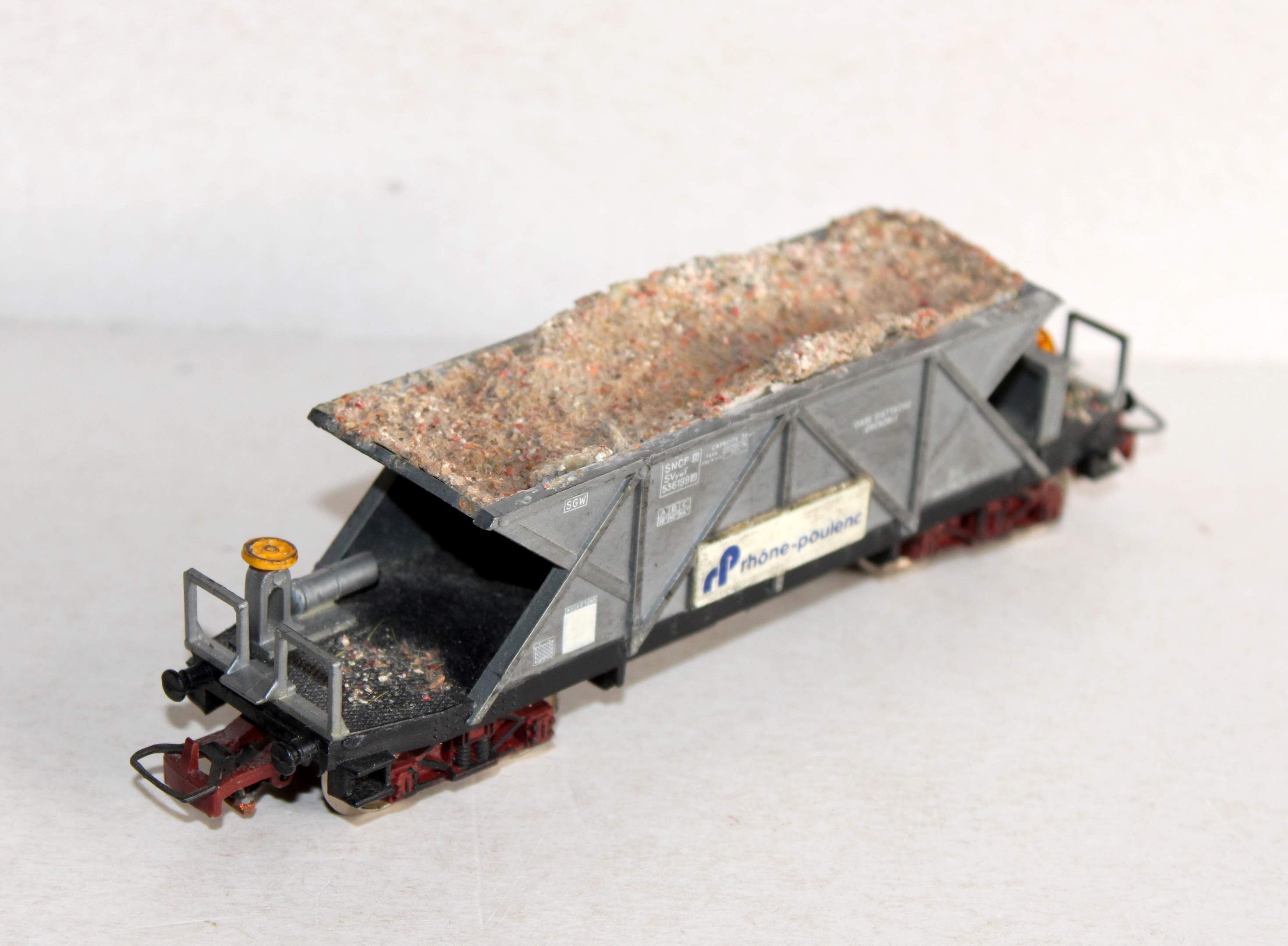 JOUEF HO 6575 WAGON TREMIE HOUILLER MINERALE RHONE POULENC SNCF DECHARGE GRAVITÉ