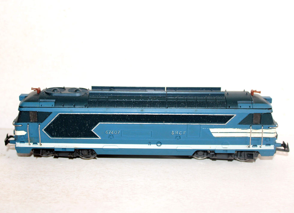 Μικρογραφία: JOUEF HO 8539 LOCOMOTIVE MOTRICE DIESEL ELECTRIQUE, SNCF BB 67407 + LUMIERE OK