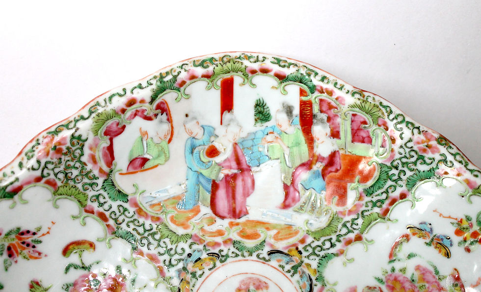 תמונה ממוזערת: RARE! CANTON CHINE - MAGNIFIQUE COUPE NAVETTE PORCELAINE PERSONNAGE POLYCHROME