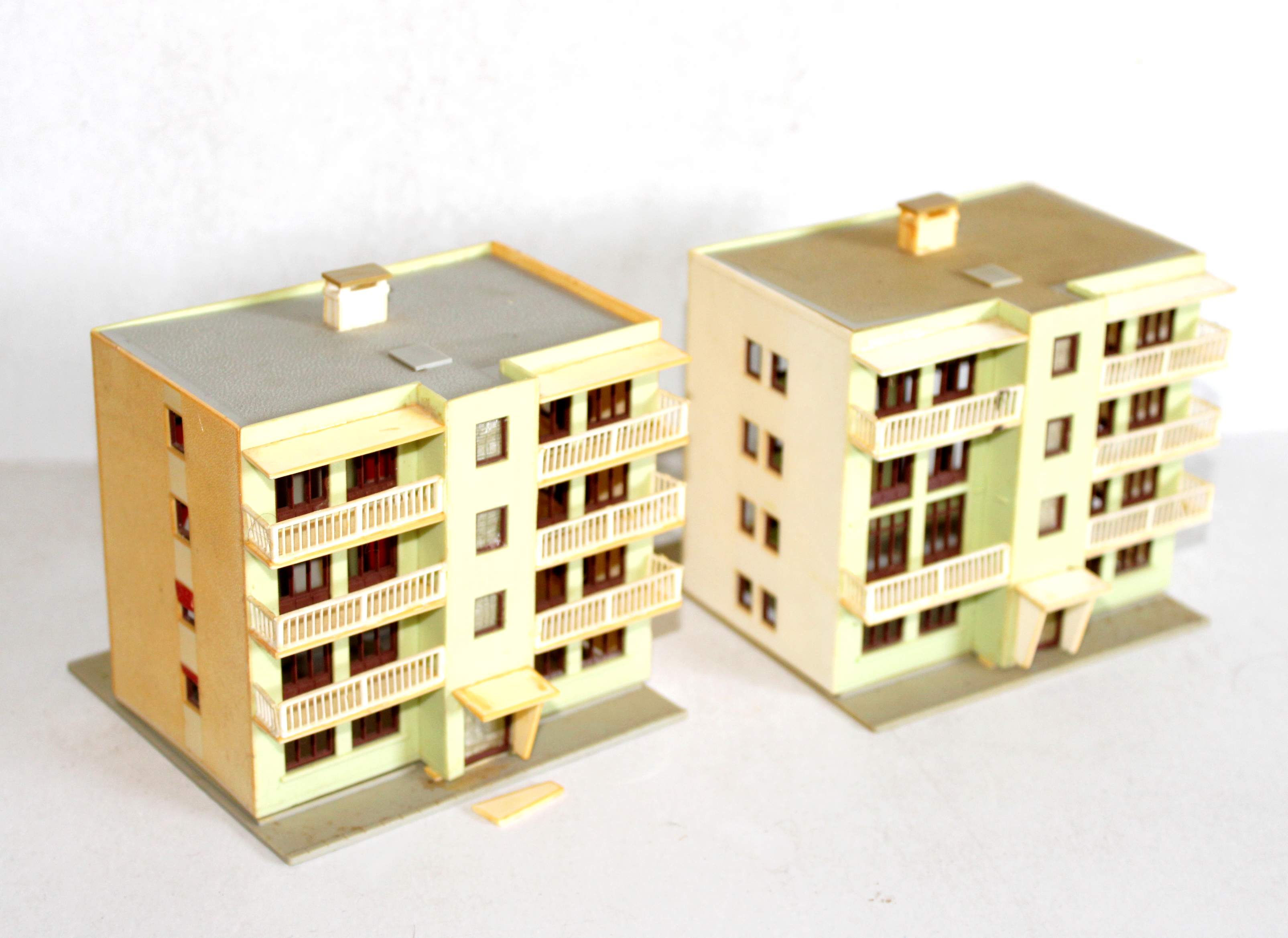 JOUEF HO 1986 MAQUETTE BLOC x2 IMMEUBLE MODERNE APPARTEMENT HLM HABITATION VILLE
