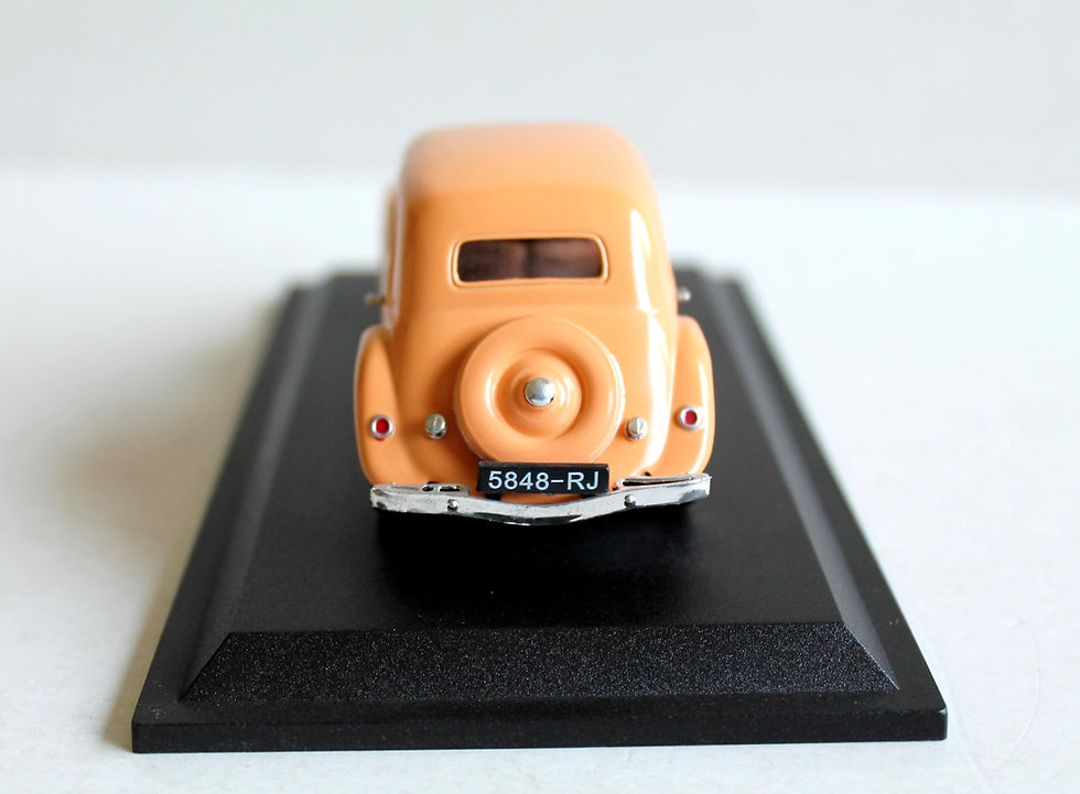 Miniatura: CITROEN TRACTION 7 S 1934 SAUMON MINIATURE 1/43 MODELE REDUIT VOITURE AUTOMOBILE