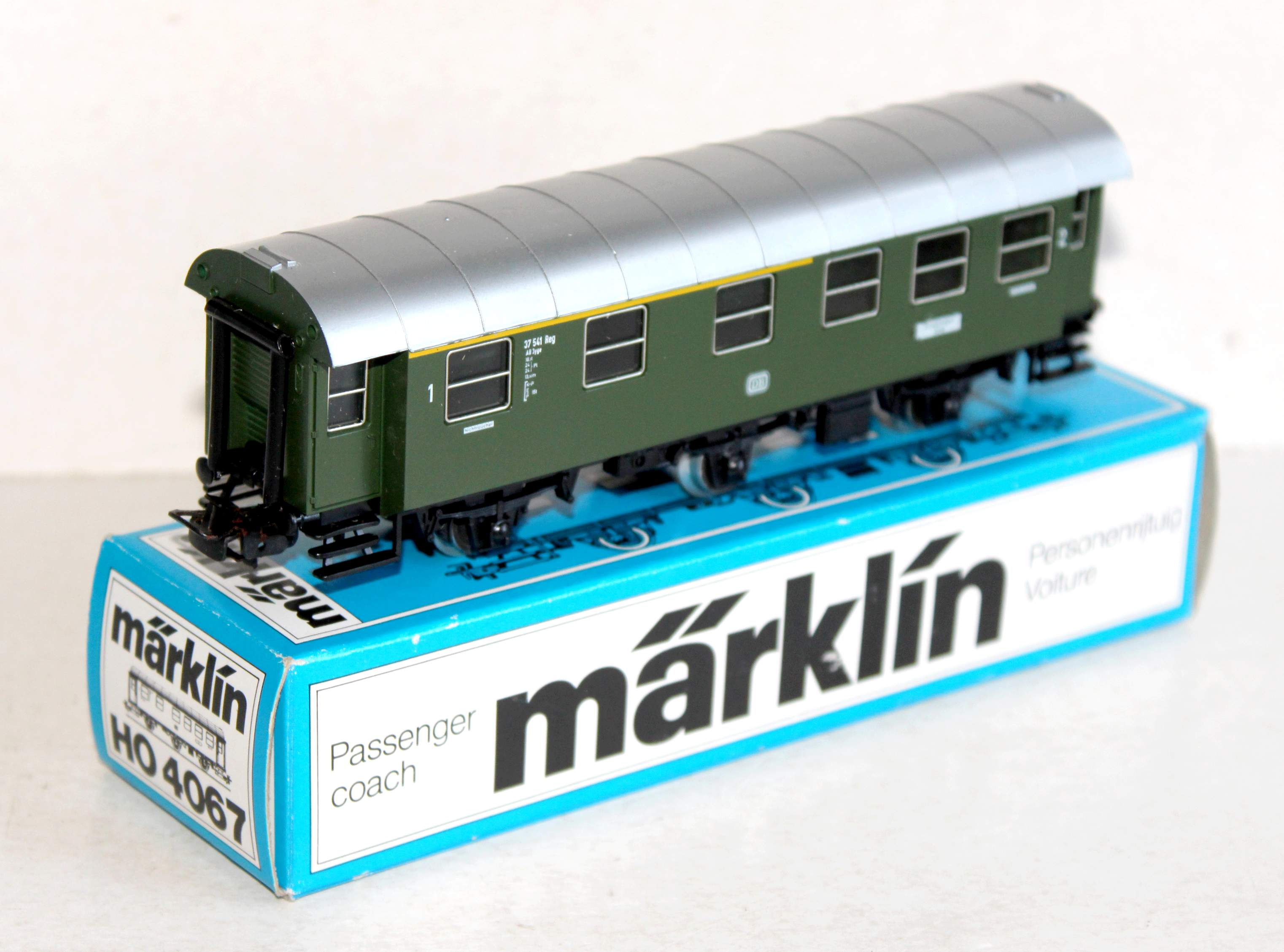 MARKLIN HO 4067 VOITURE VOYAGEUR MIXTE 1e / 2e CLASSE, WAGON PASSAGER DB 37 541
