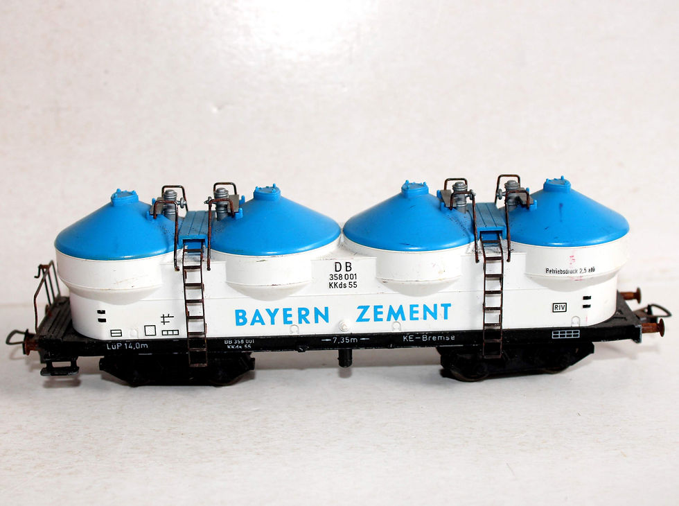 縮圖：FLEISCHMANN HO 5480 WAGON SILOS BAYERN ZEMENT PORTE CUVE TRANSPORT DE CIMENT, DB