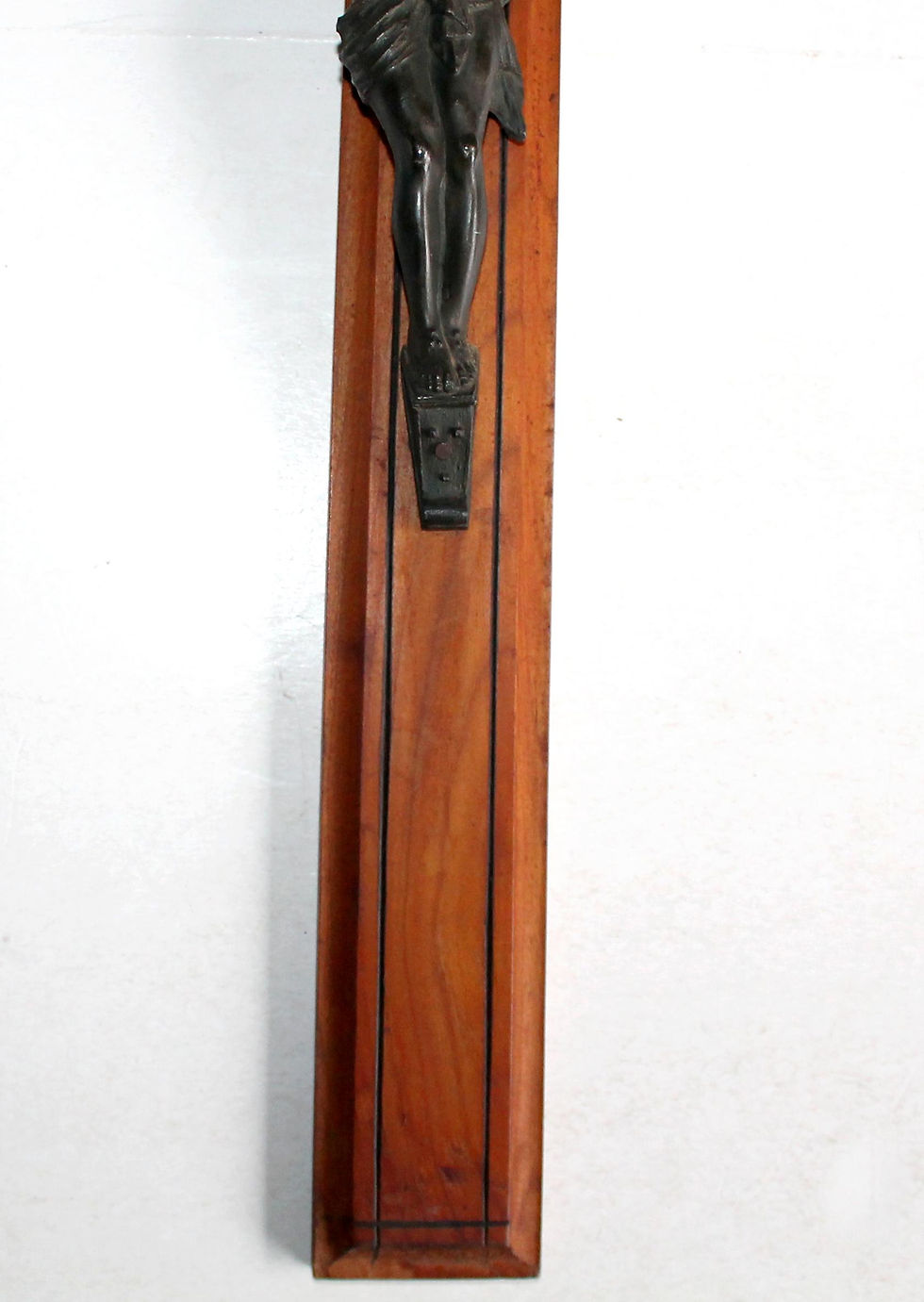 Miniatura: GRAND CRUCIFIX JESUS CHRIST INRI CROIX D’EGLISE, XXe en CHENE SCULPTÉ MAIN, 51cm