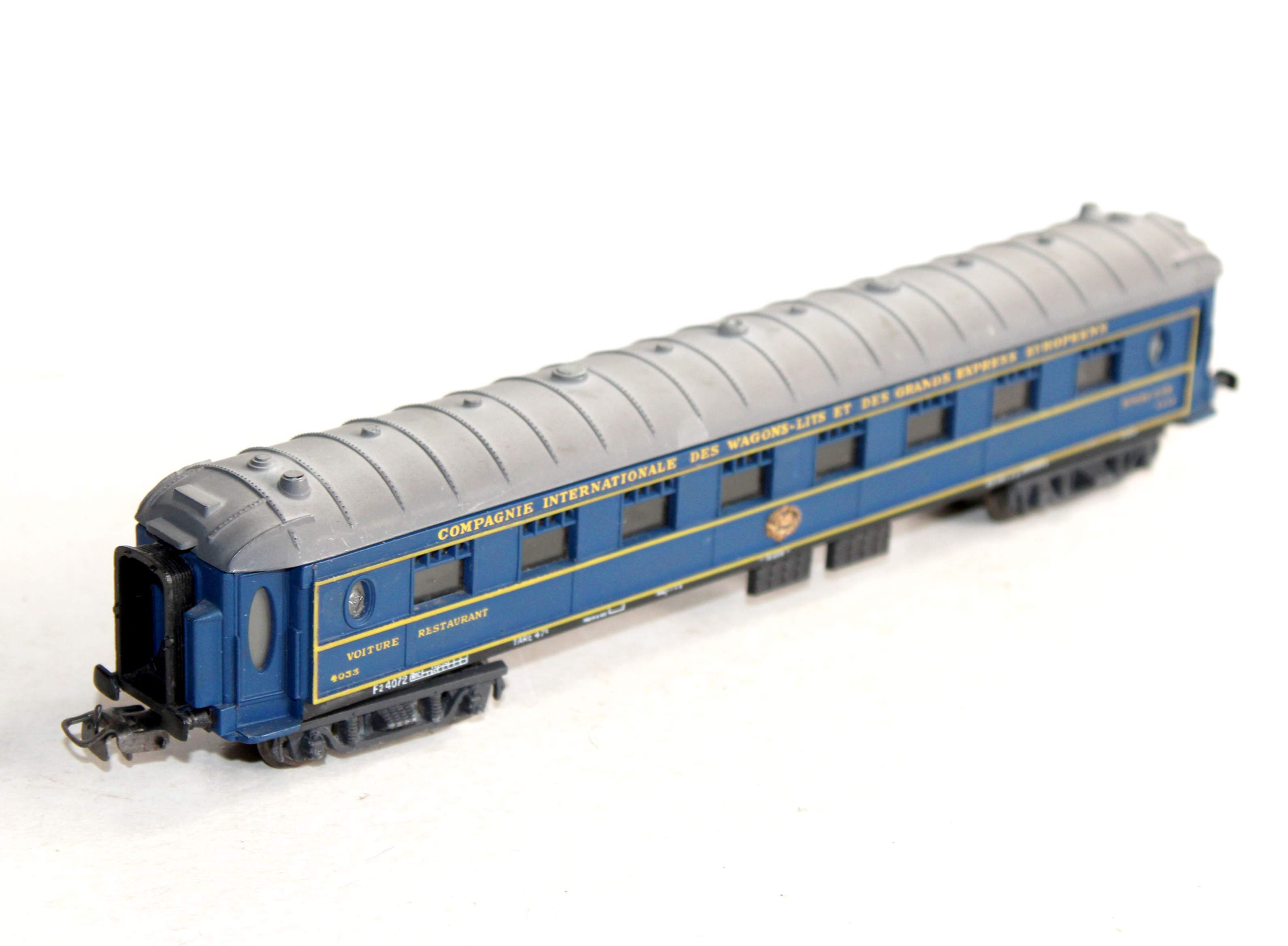 POCHER 1/87 HO 214 /3 VOITURE VOYAGEUR RESTAURANT CIWL 4033 WAGON LIT CA 3 RAILS