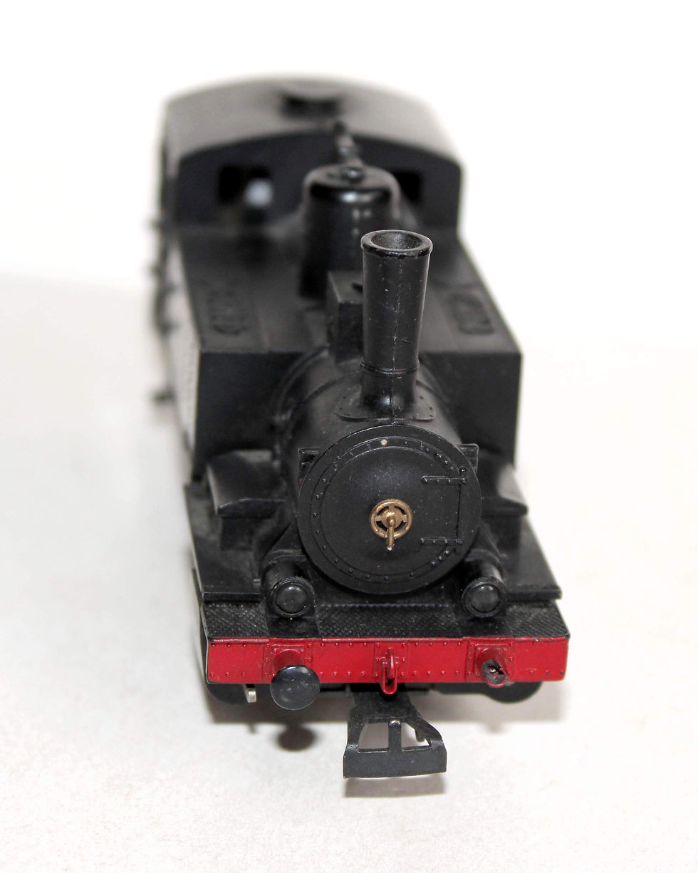Miniatura: RIVAROSSI HO 1131 LOCOMOTIVE TENDER DE MANOEUVRE, LOCOTENDER FS GR 835 + FEUX OK