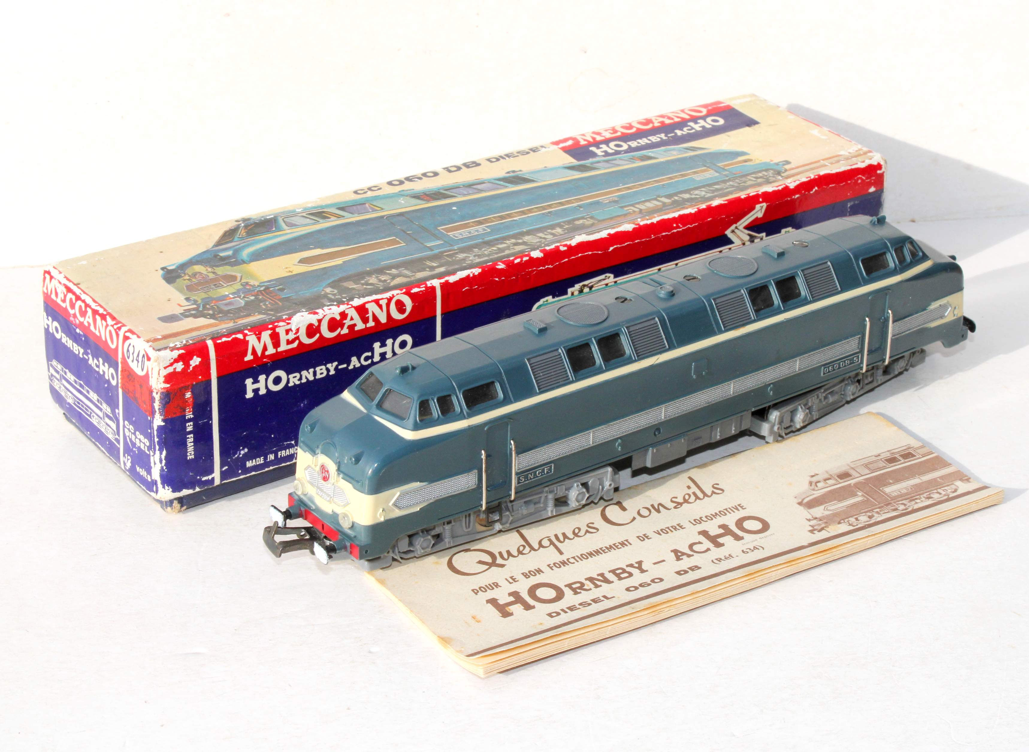 HORNBY 1/87 HO 634 / 6340 LOCOMOTIVE MOTRICE DIESEL SNCF CC 060 DB-5 BOITE TRAIN