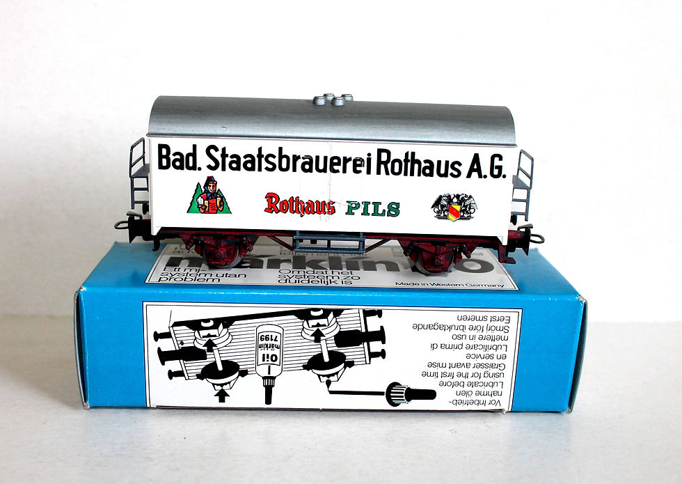 Миниатюра: MARKLIN HO N°4437 WAGON FRIGORIFIQUE ROTHAUS PILS BIERE STAATSBRAUEREI MINIATURE