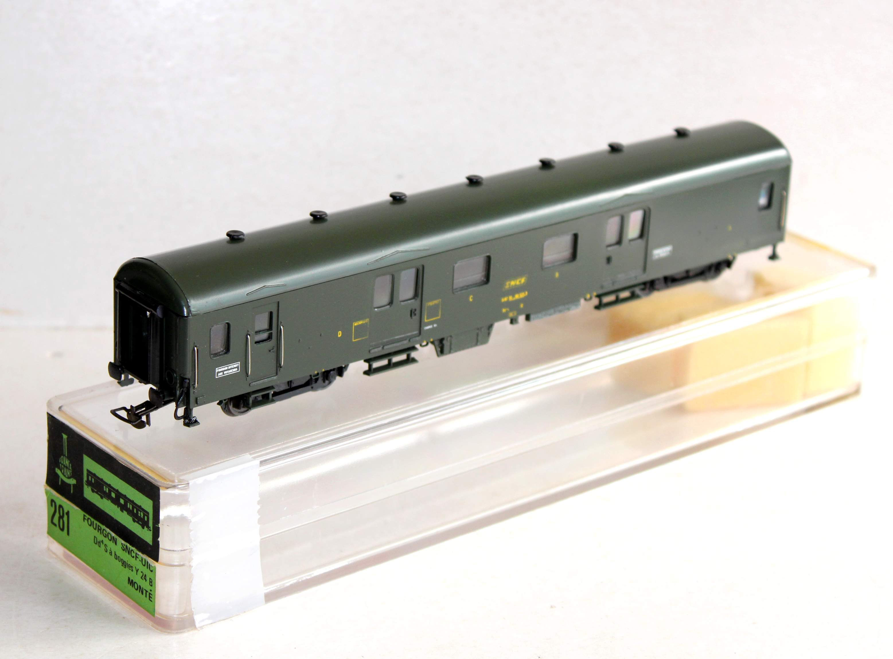 FRANCE TRAIN HO 281, 8857 FOURGON A BAGAGE WAGON INTERDIT VOYAGEUR SNCF UIC Dd4S