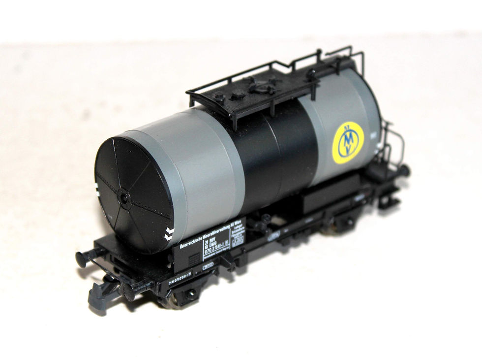 Pikkukuva: ROCO HO 45946 .3 WAGON CITERNE MV, PLATEFORME PORTE CUVE TRANSPORT PETROLIER OBB