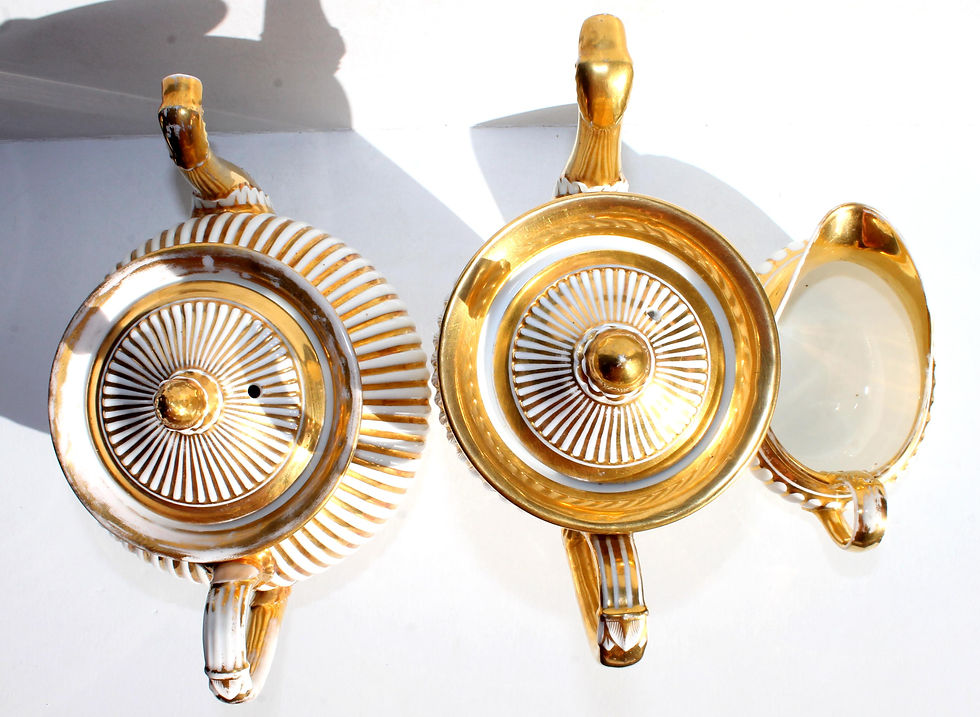 Miniatura: MAGNIFIQUE SERVICE CAFE ET THE PORCELAINE PARIS. CAFETIERE, THEIERE + POT A LAIT