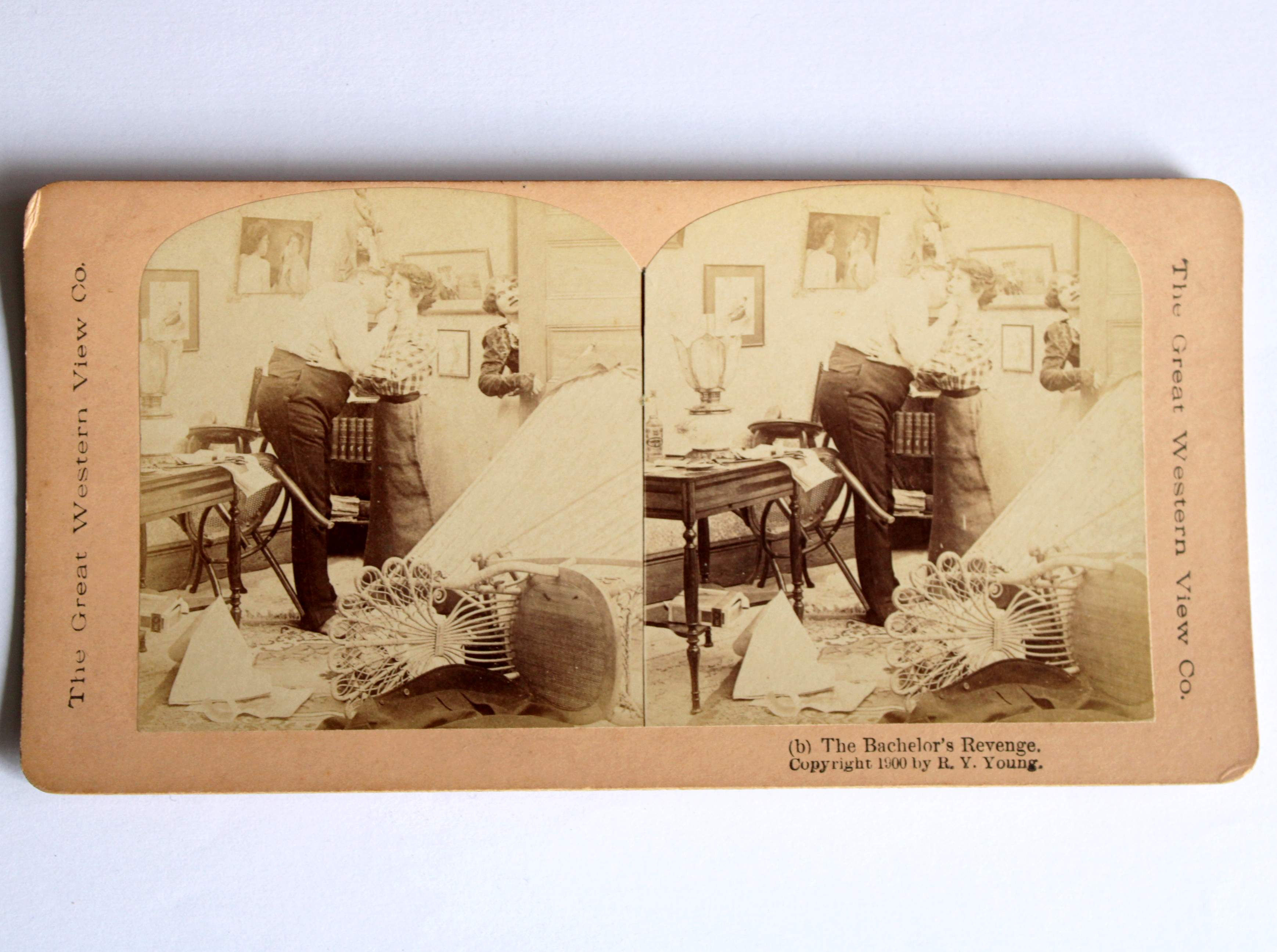 PHOTO VUE STEREO ALBUMINE, HUMOUR COUPLE SCENE MENAGE REVANCHE CELIBATAIRE 1900