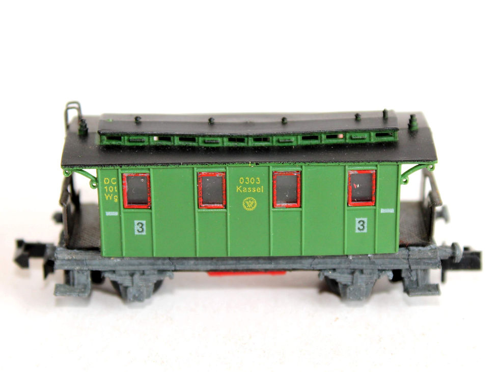 Μικρογραφία: ARNOLD 1/160 N, 303 VOITURE VOYAGEUR 3e CLASSE BOITE TONNERRE TROMBLON DB KASSEL