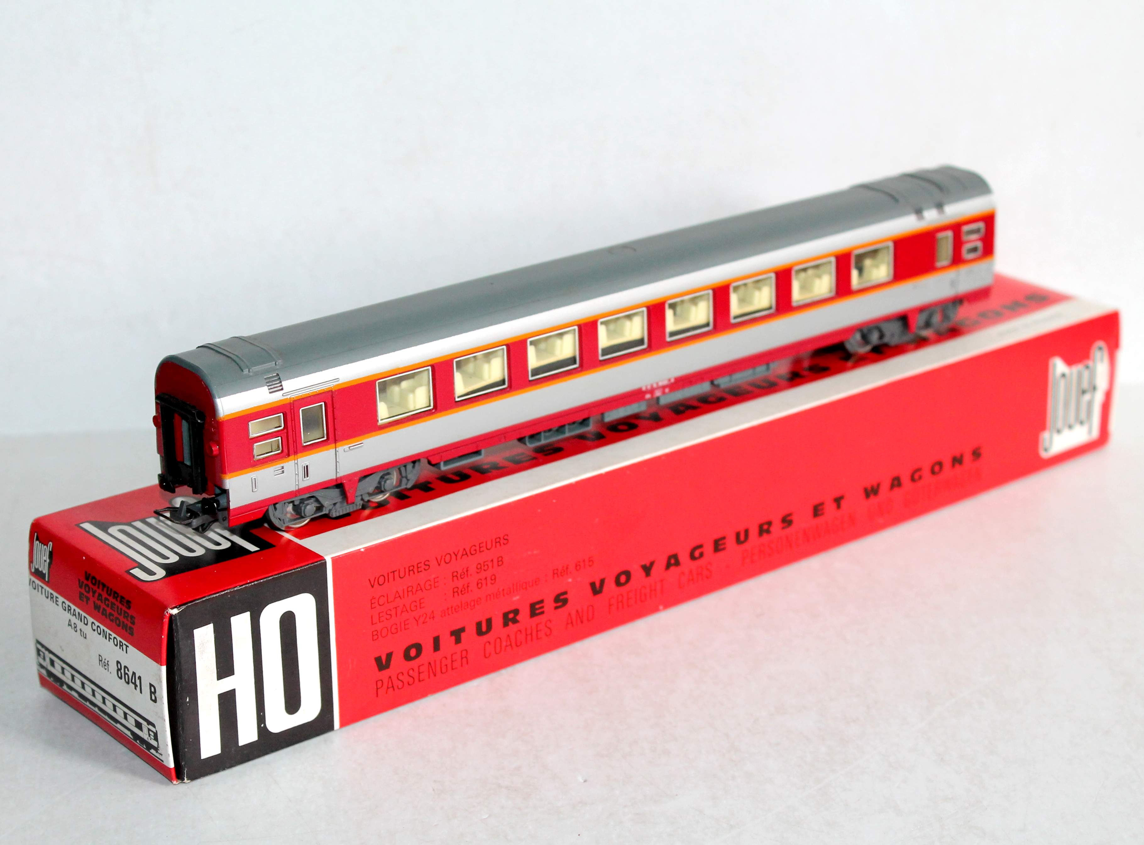 JOUEF HO 8641 B, VOITURE VOYAGEUR PASSAGER TEE GRAND CONFORT WAGON A8 tu AMENAGÉ