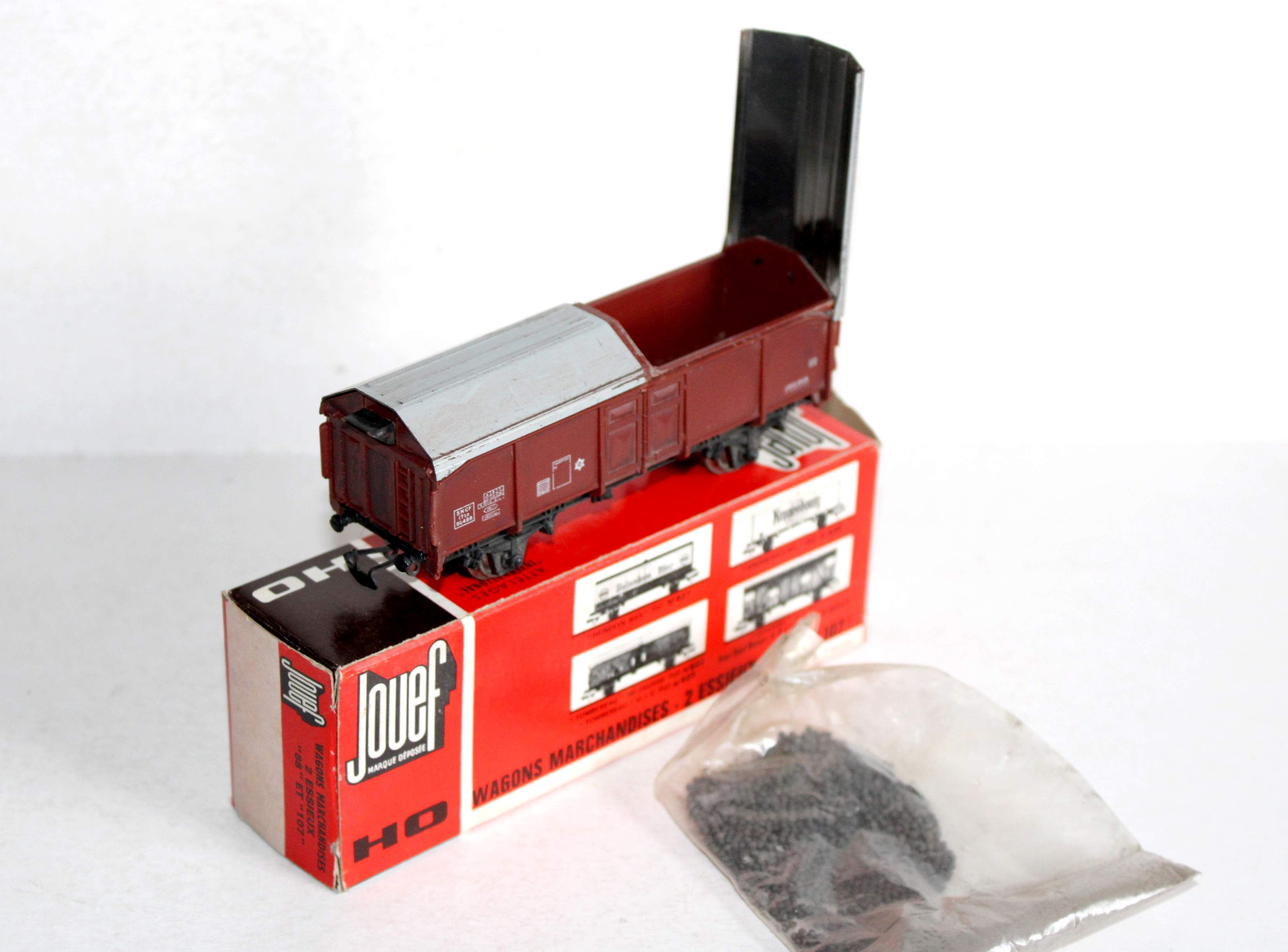 JOUEF HO 6220 B WAGON TOMBEREAU A TOIT BASCULANT FOURGON TRANSPORT TYPE UIC SNCF