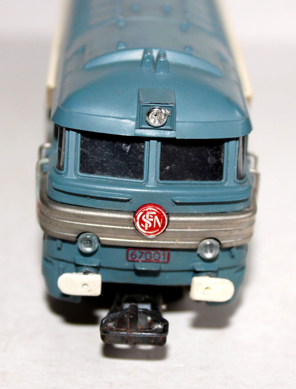 Thumbnail: JOUEF HO REF 841 LOCOMOTIVE MOTRICE DIESEL, SNCF BB 67001, CC MOTEUR 12V 3 POLES