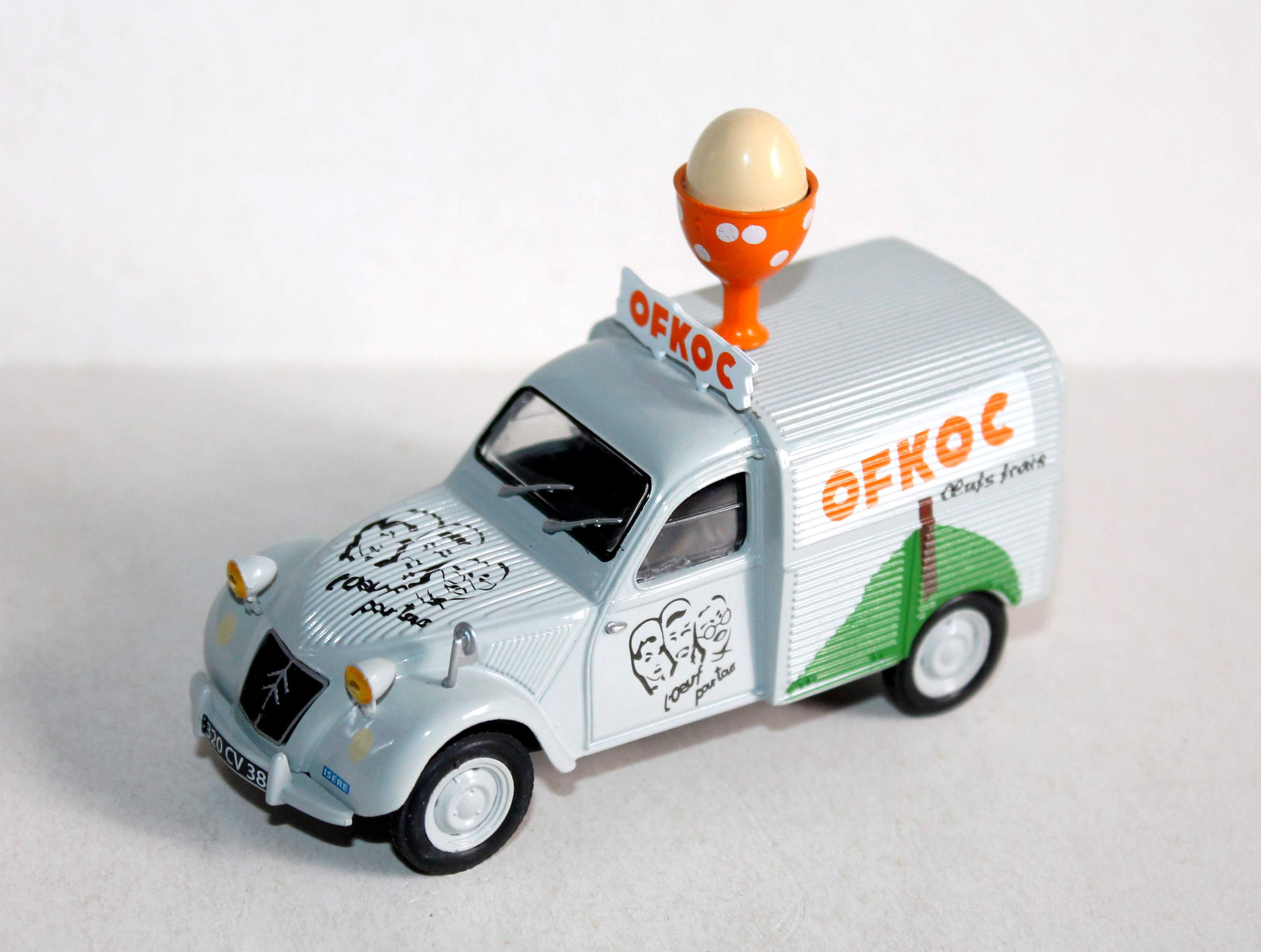 ELIGOR 1/43 CITROEN 2CV FOURGONNETTE OKFOC OEUFS, VOITURE PUBLICITAIRE MINIATURE