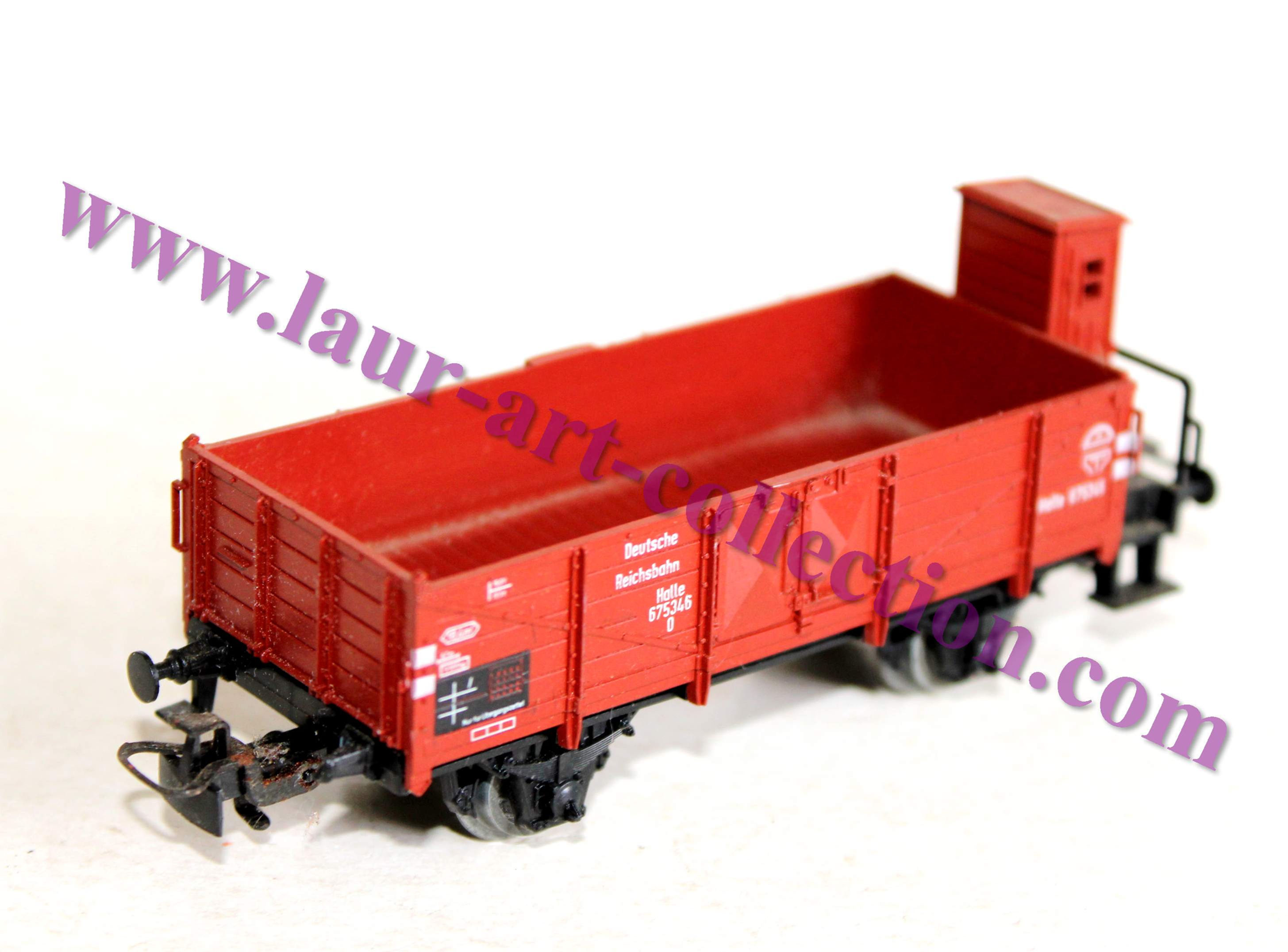 MARKLIN HO 4696 WAGON TOMBEREAU A CABINE DE FREIN, TRANSPORT MINERAIS SABLE.. DR