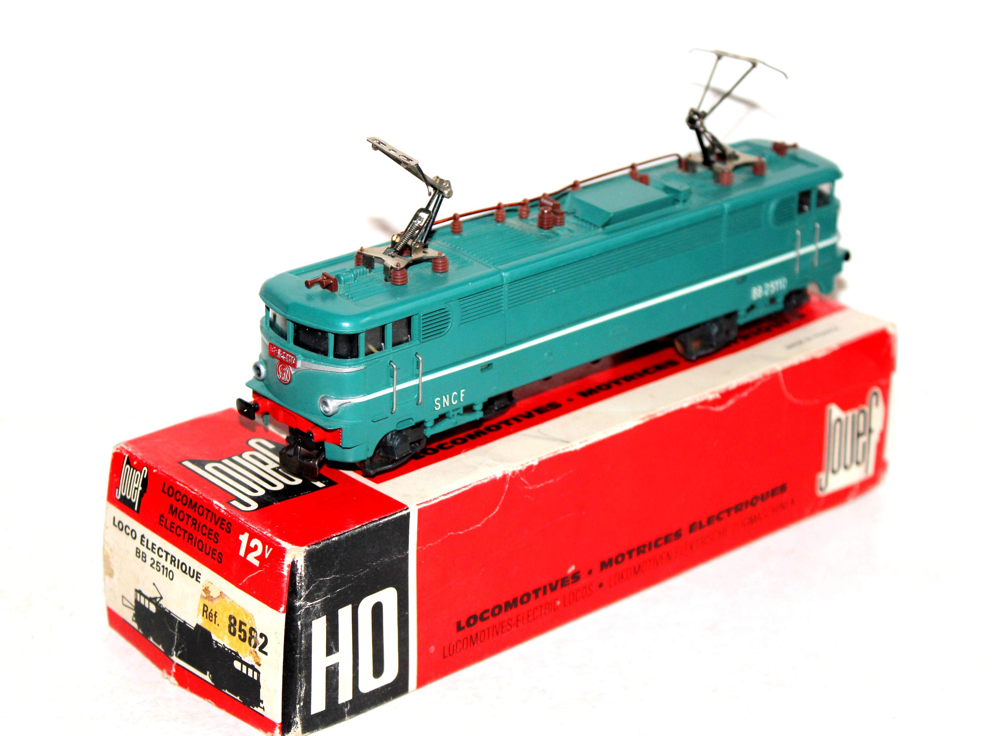 JOUEF HO 8582 LOCOMOTIVE MOTRICE ELECTRIQUE, SNCF BB 25110 MOTEUR + ECLAIRAGE OK