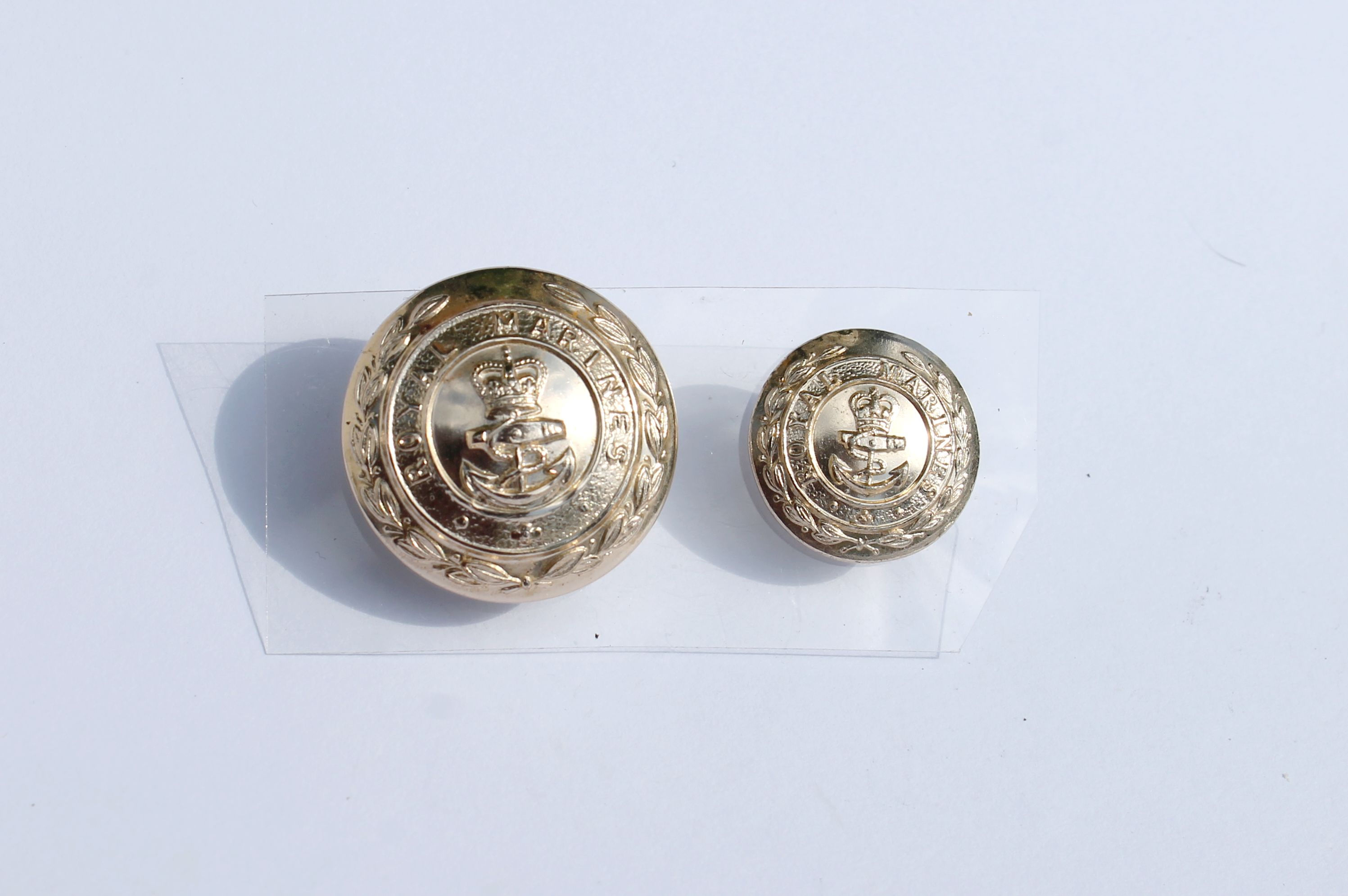 2 BOUTON UNIFORME ANGLAIS MILITAIRE NAVY - ROYAL MARINES - BUTTON ARMY ENGLAND