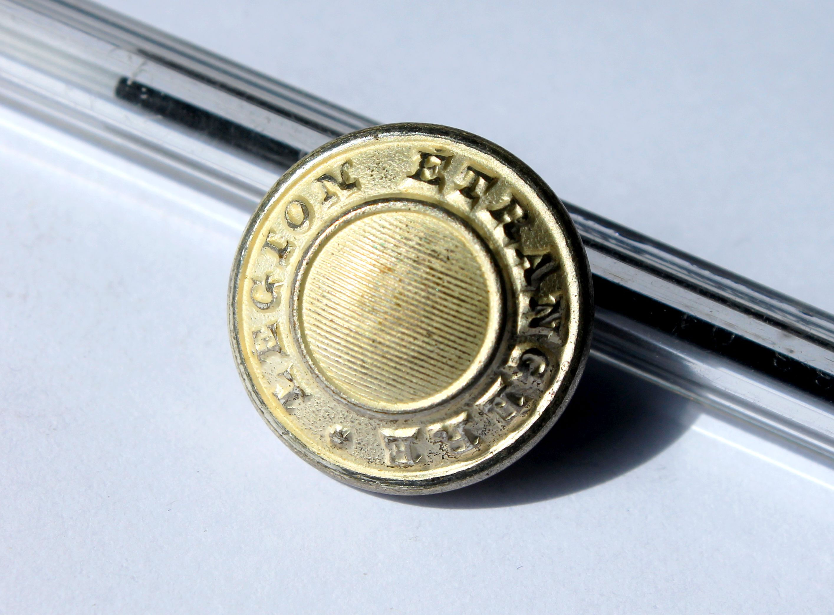 RARE BOUTON / BUTTON ANCIEN - MILITAIRE - LEGION ETRANGERE - ARGENTÉ - D:21mm