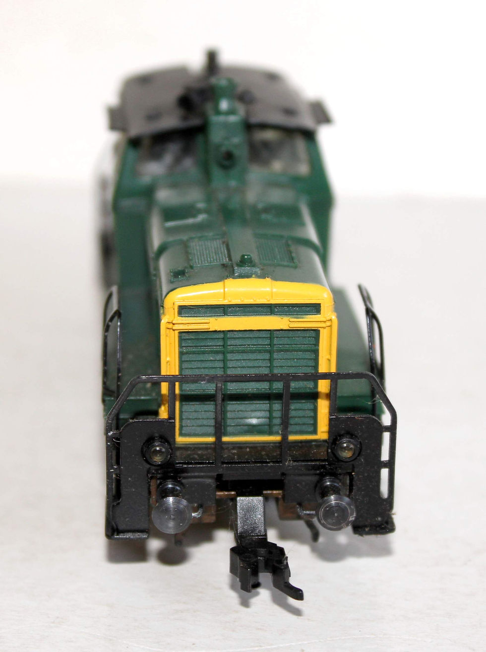 Miniatura: FLEISCHMANN 4226 LOCOMOTIVE DIESEL HYDRAULIQUE, LOCOTRACTEUR DB MOTEUR + FEUX OK