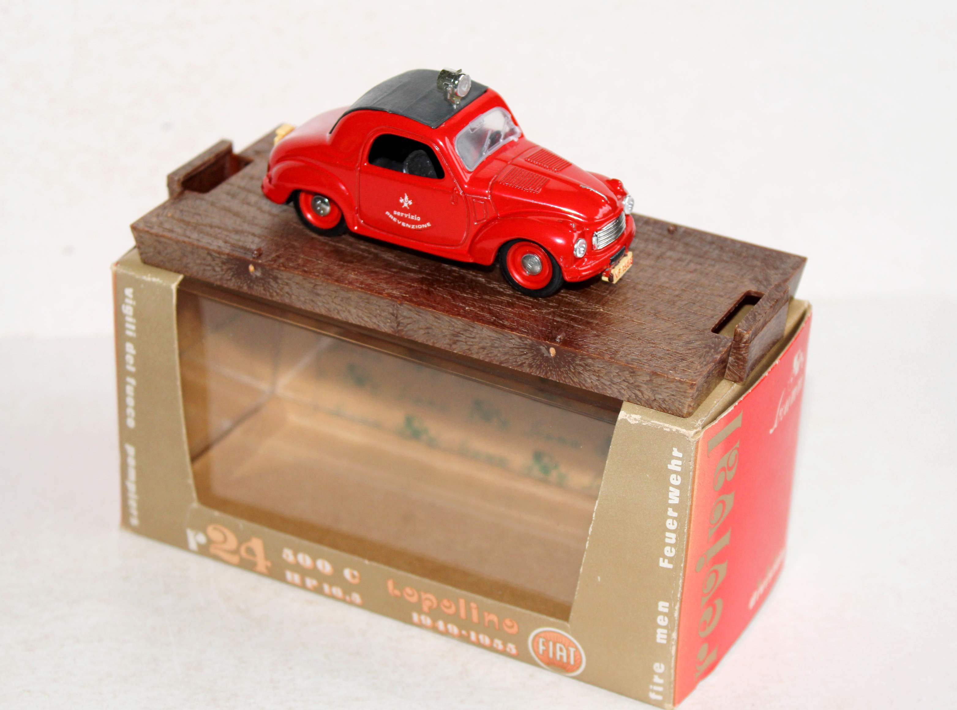 BRUMM ORO 1/43 R24 FIAT 500C TOPOLINO HP 16,5 1949-55 POMPIER VOITURE MINIATURE