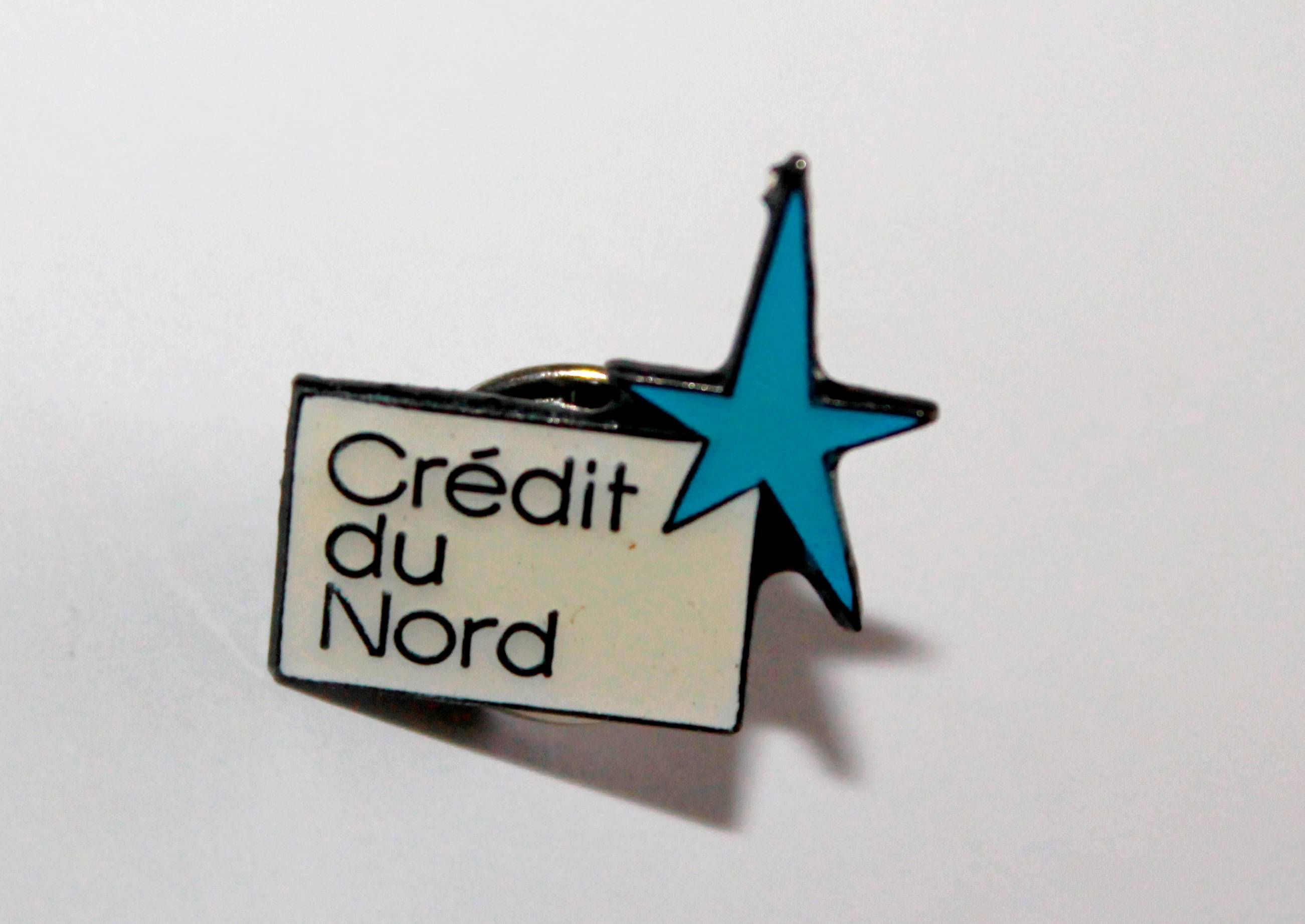 JOLI ANCIEN PINS / PIN'S / BROCHE PUBLICITAIRE - CREDIT DU NORD - 20x19mm
