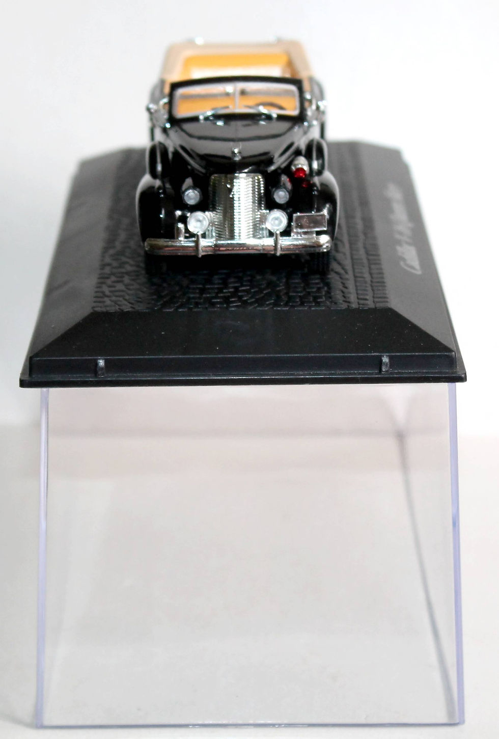 Miniaturbild: CADILLAC LIMOUSINE DECAPOTABLE V-16, QUEEN MARY, MINIATURE 1/43 VOITURE AUTO