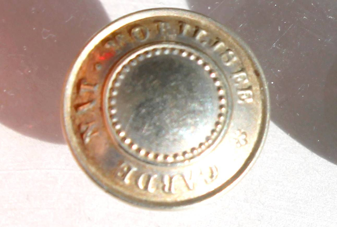 BOUTON UNIFORME ANCIEN MILITAIRE - GARDE NATIONALE MOBILISÉE - 21mm RARE BUTTON