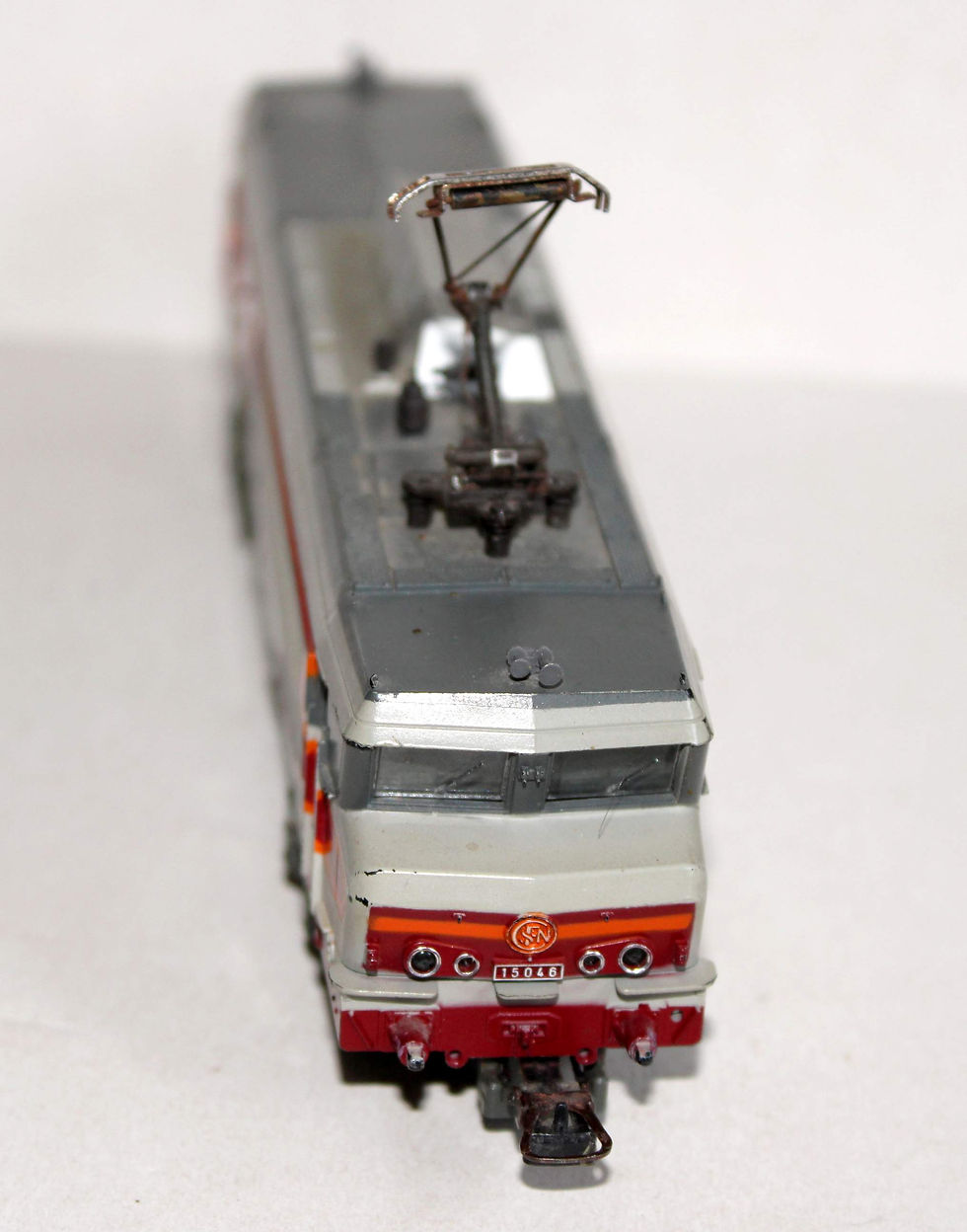 Miniatura: ROCO HO 04193S LOCOMOTIVE ELECTRIQUE GRAND CONFORT SNCF BB 15046 MOTEUR + FEU OK