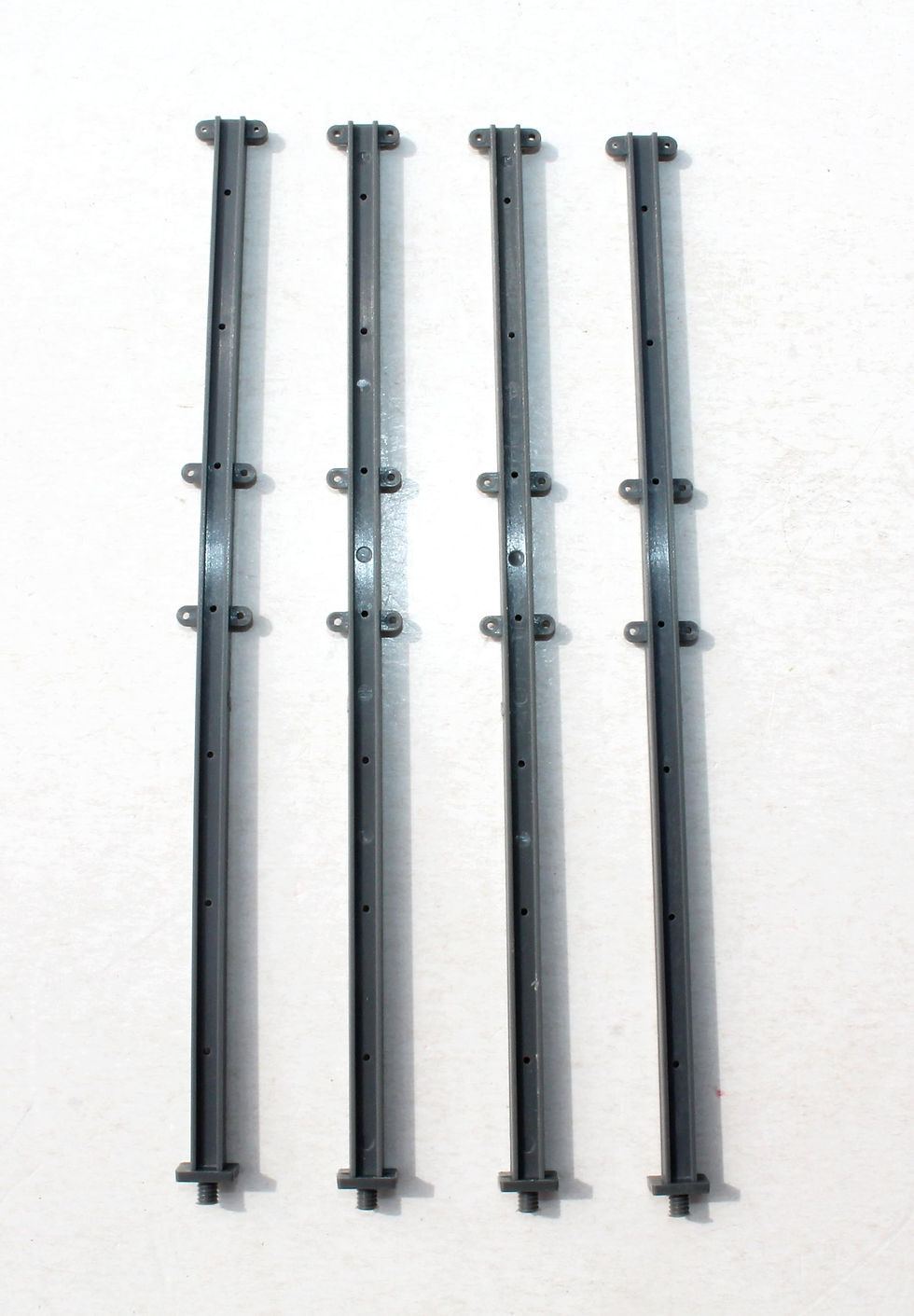 JV HO LOT 4 POTEAU, MAT, PYLÔNE POUR CATENAIRE PORTIQUE TRAIN ELECTRIQUE, H:15cm