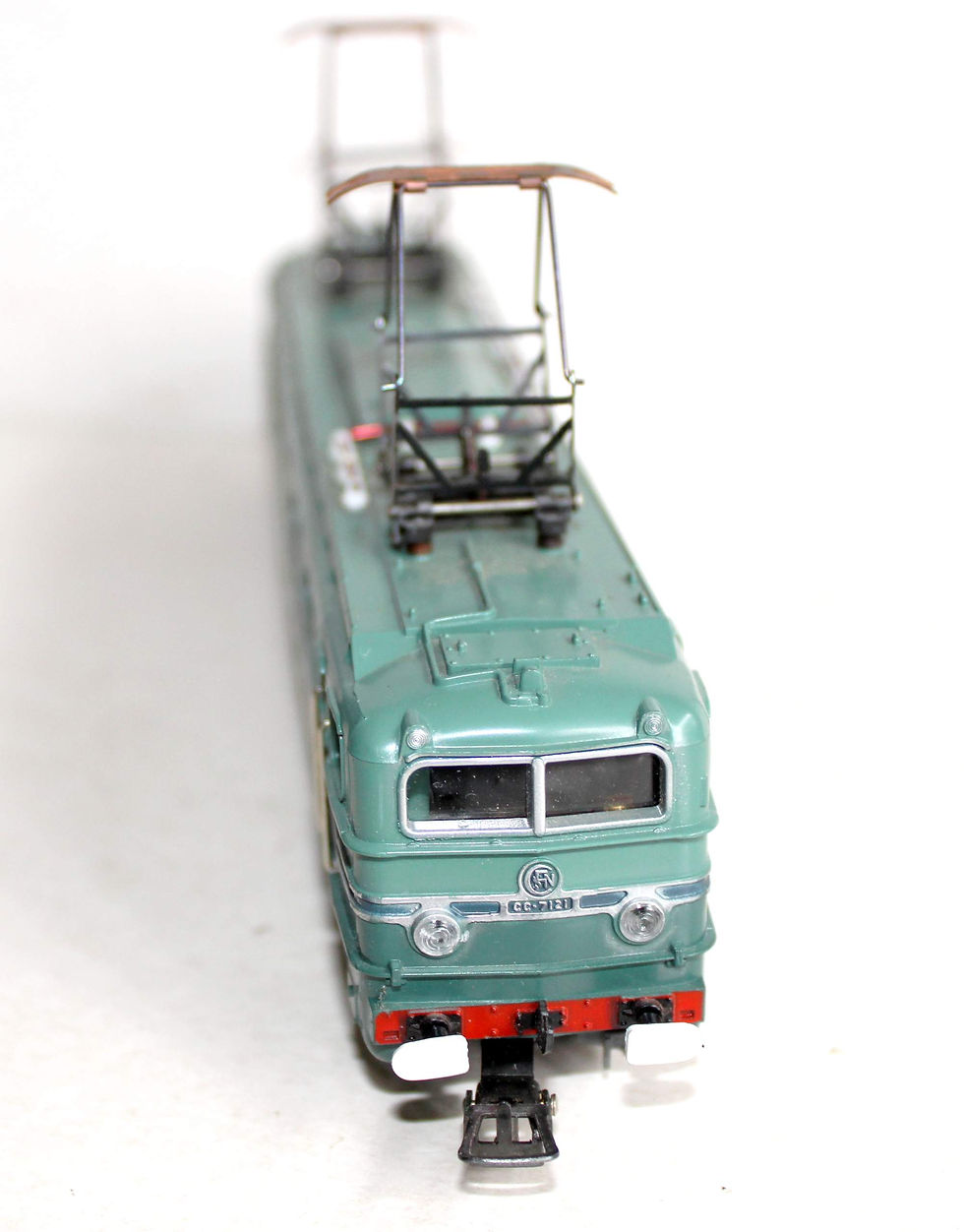 섬네일: HORNBY HO 6372 LOCOMOTIVE MOTRICE ELECTRIQUE, SNCF CC 7121 MOTEUR + ECLAIRAGE OK