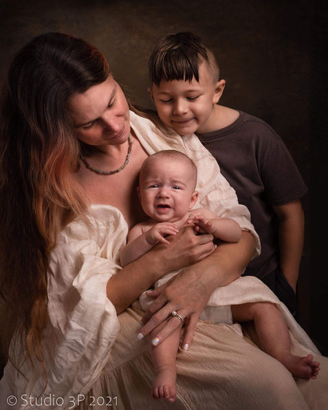 Blue Lavender Gallery - Nov 2021: Kimberly Case