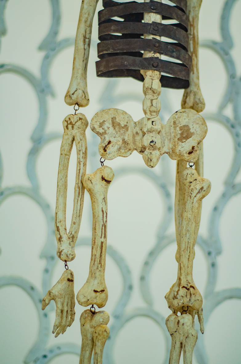 Thumbnail: Mapoletan Skeleton Puppet close 5