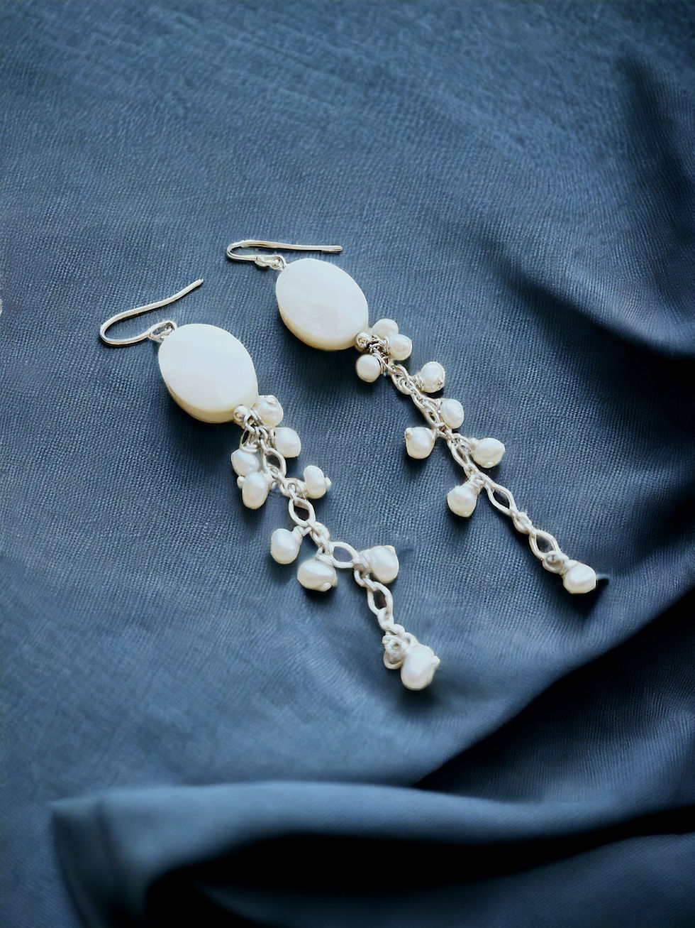 Thumbnail: Pearl Shell and Freshwater Pearls Earrings