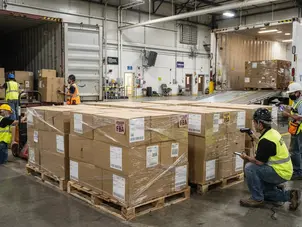 Freight Forwarder Amazon FBA: Prep, Labeling, and Delivery Options