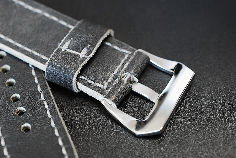 Миниатюра: Ремешок черный/темно-серый 24 мм.