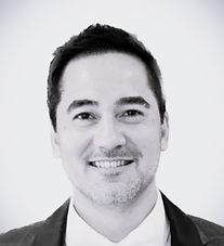 Brendan de Kauwe headshot.jpg