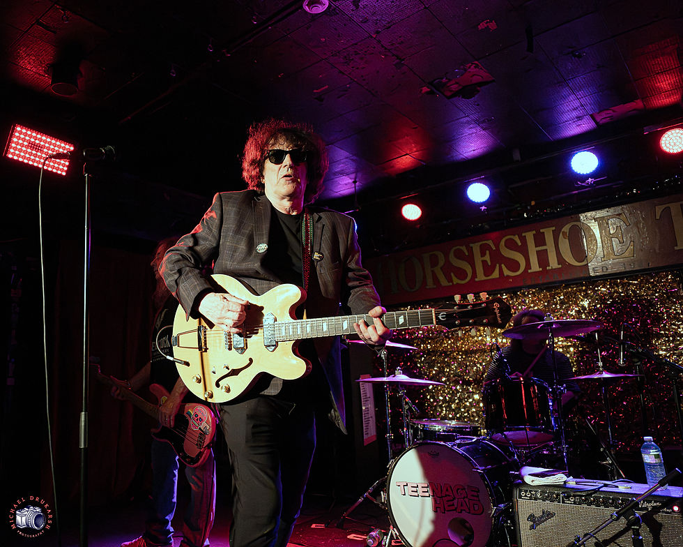 Dave "Rave" performs live at The Horseshoe Tavern. Photo By: Michael Drukarsh