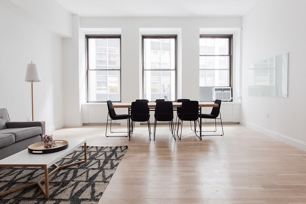 minimal room