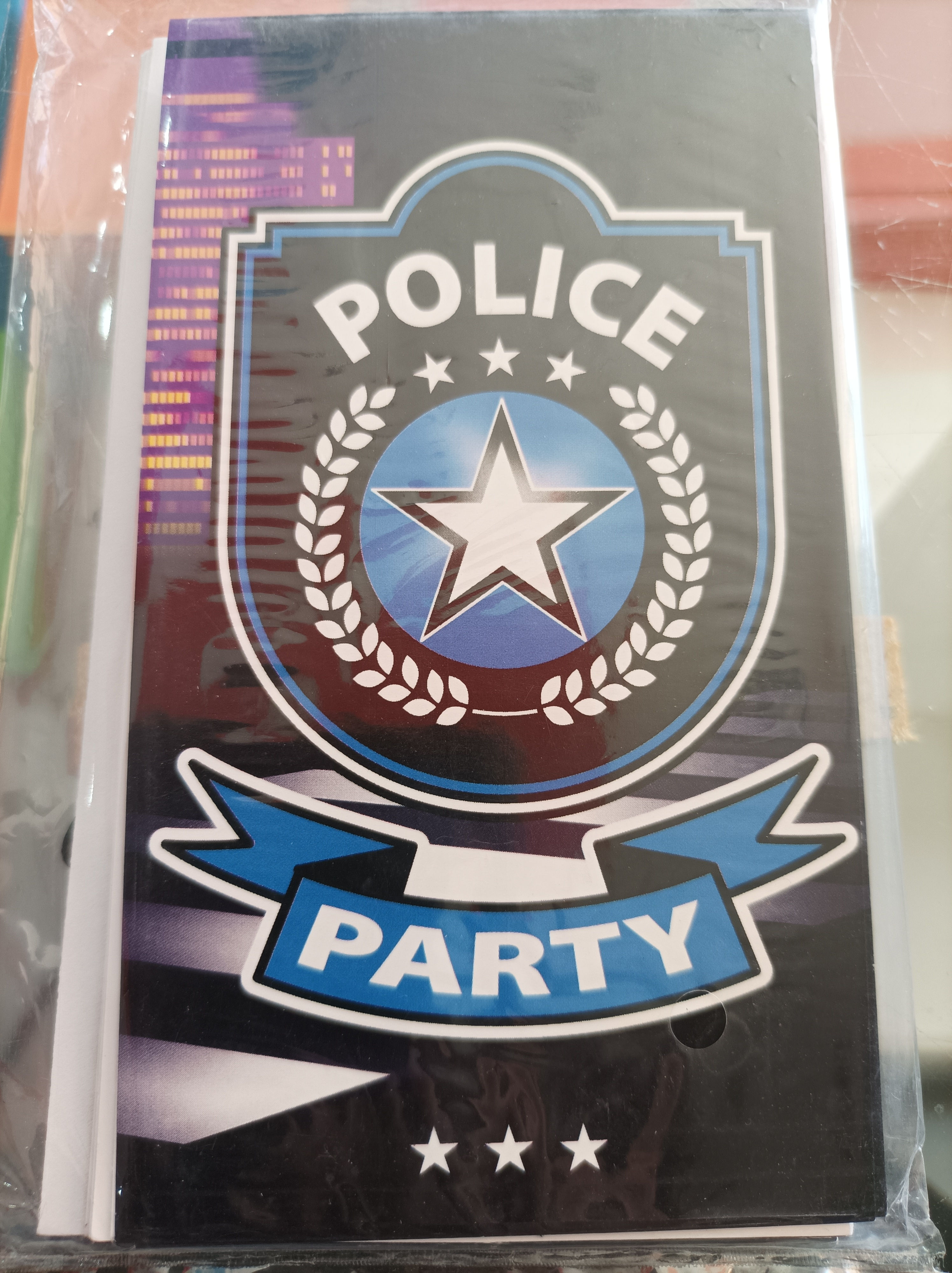 INVITACIONES POLICIA  X 8 UND 