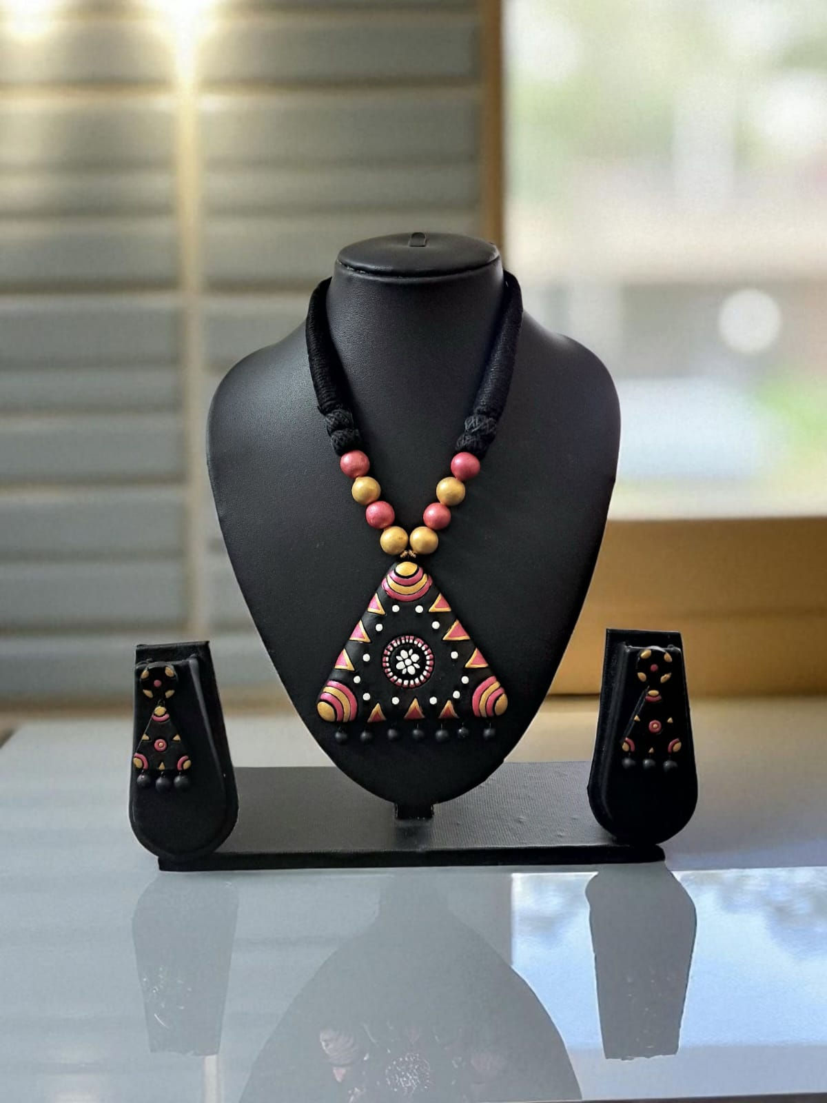 Terracotta earrings & necklace set (TS56)