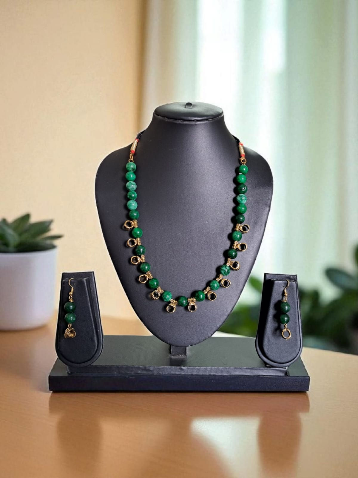 Handcrafted Jade Necklace & Earrings Set (ENS15)