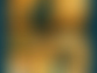 Quadrinista na prancheta desenhando página de quadrinhos