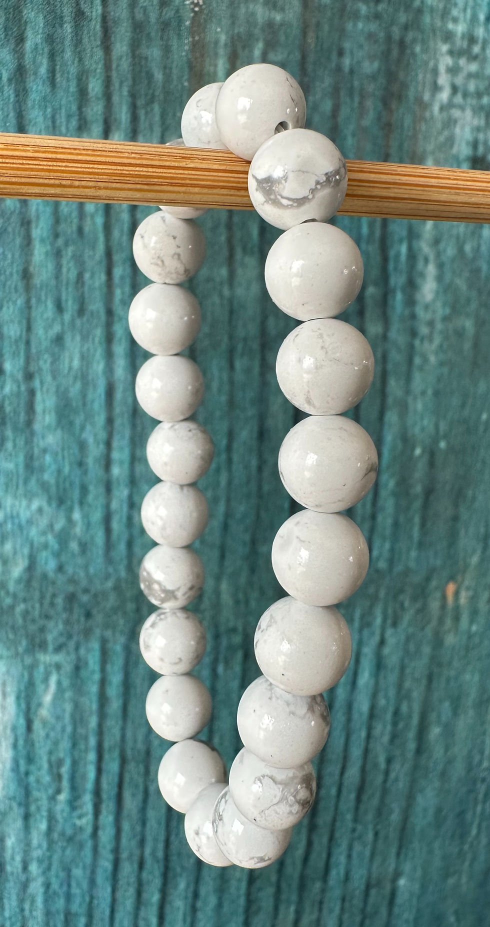 HOWLITE