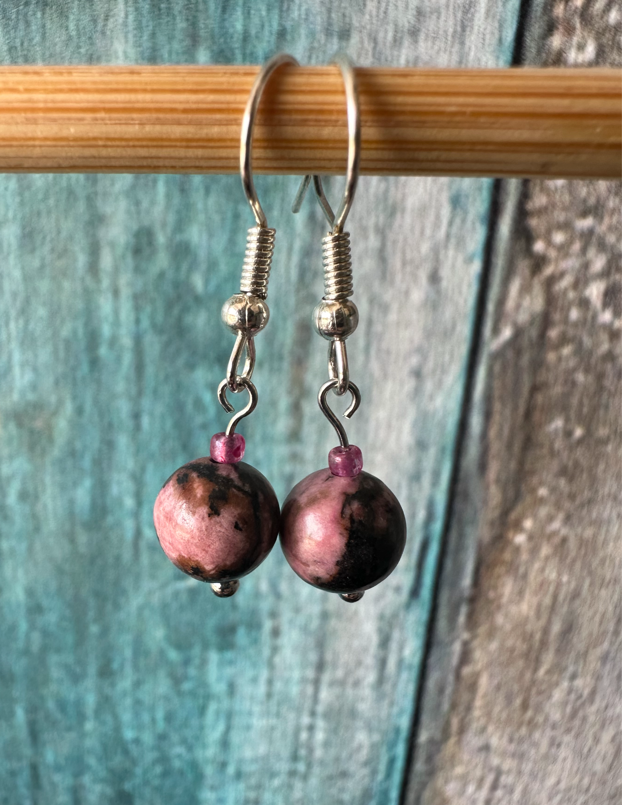 RHODONITE